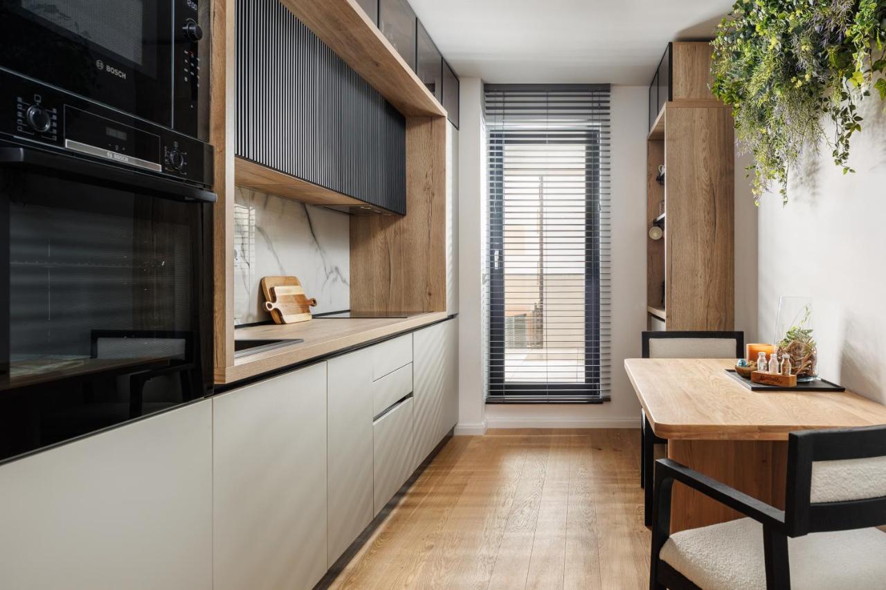 Pure Living Apartment W. Private Parking Μπρασόβ Εξωτερικό φωτογραφία