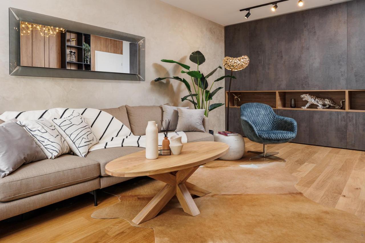 Pure Living Apartment W. Private Parking Μπρασόβ Εξωτερικό φωτογραφία